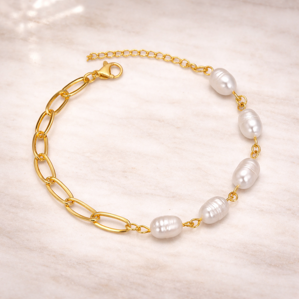 Gold bracelet with half freshwater pearls and half paperclip chain