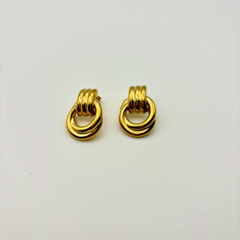 Aura Gold Knotted Stud