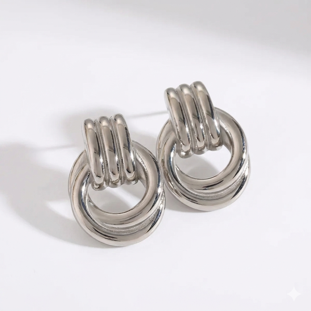 Aura Silver Knotted Stud