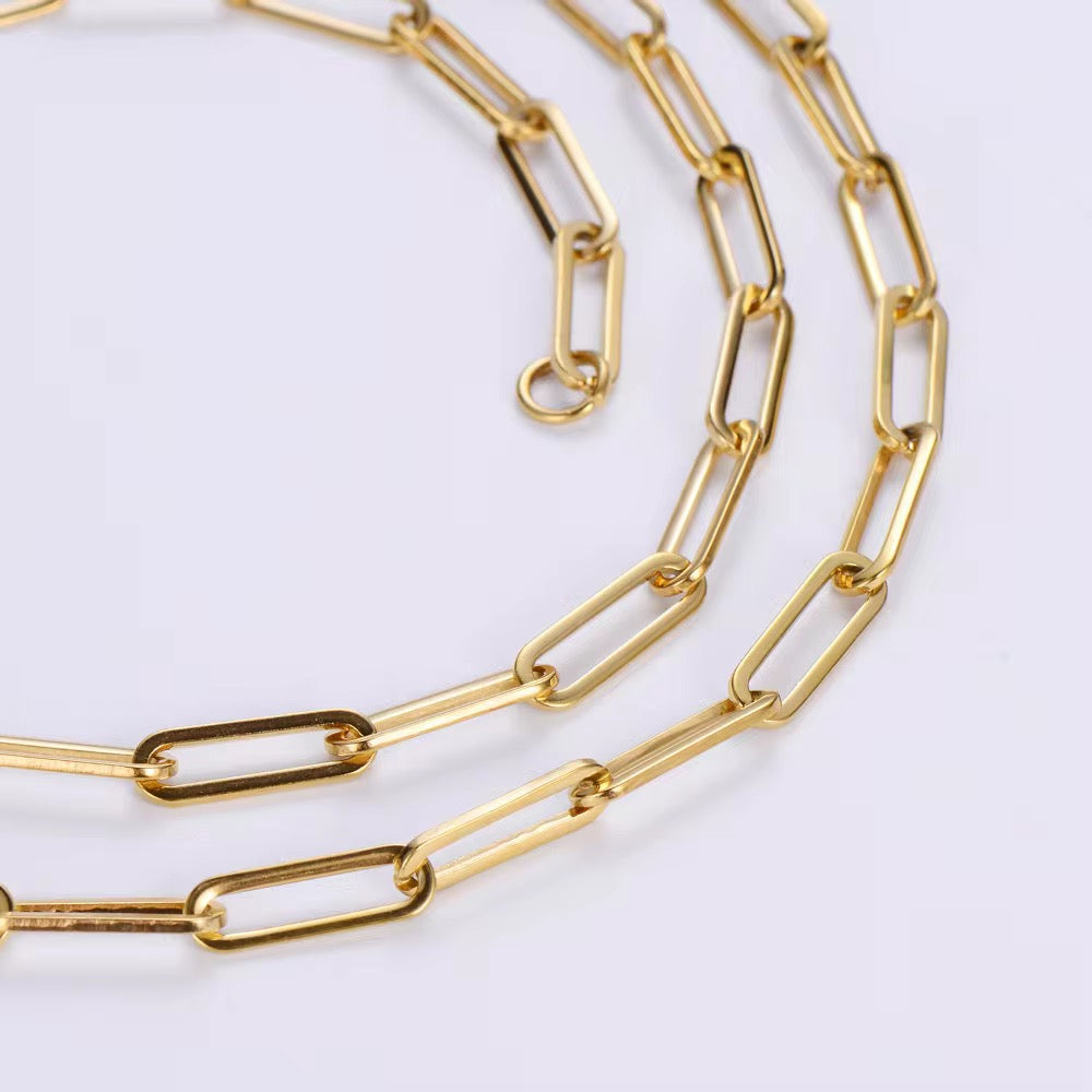 Layla Paperclip chain
